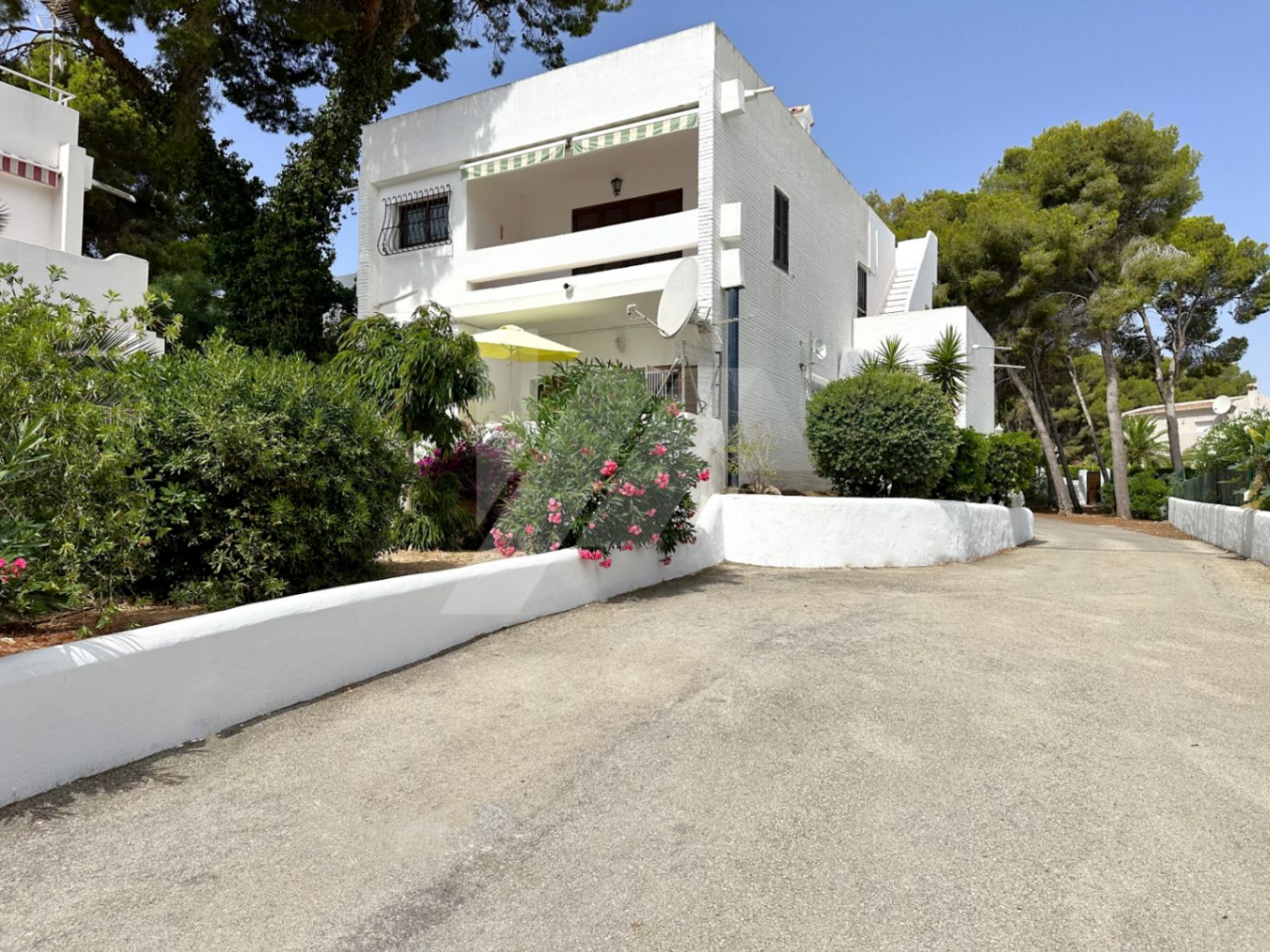 Appartement à vendre à Moraira, à proximité des plages.
