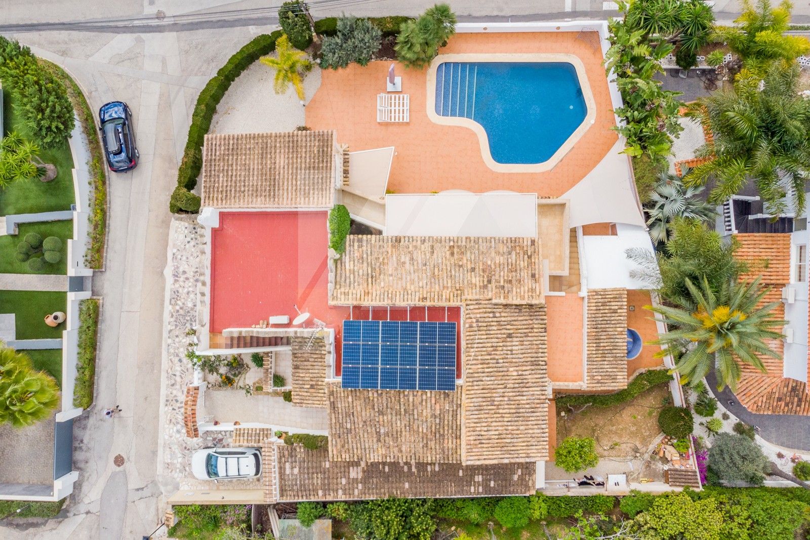 Villa de luxe à vendre à Moraira, Pla del Mar, avec vue sur la mer.