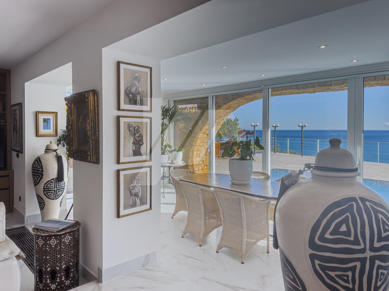 Villa à vendre avec vue sur la mer, à La Fustera, Benissa.