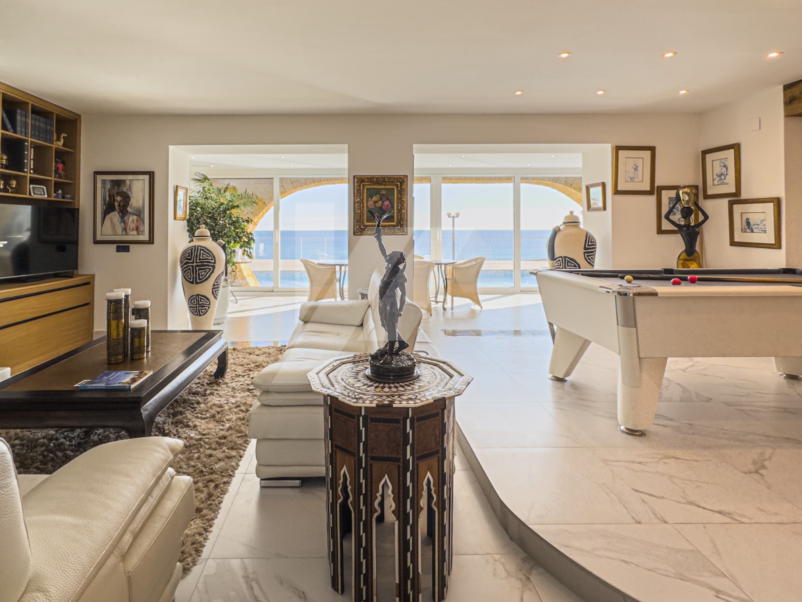 Villa à vendre avec vue sur la mer, à La Fustera, Benissa.