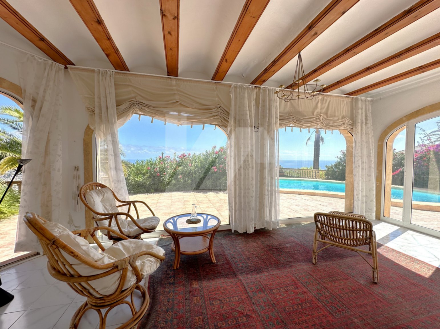 Villa avec vue panoramique sur la mer à vendre à Moraira, Benimeit.