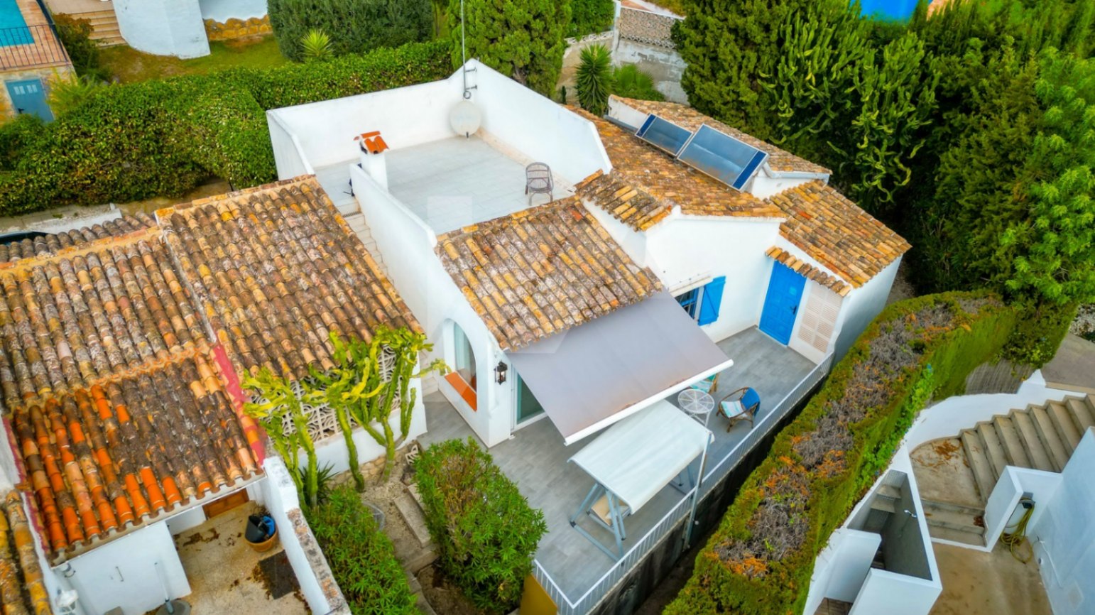 Bungalow avec vue sur la mer à vendre à Pla del Mar, Moraira