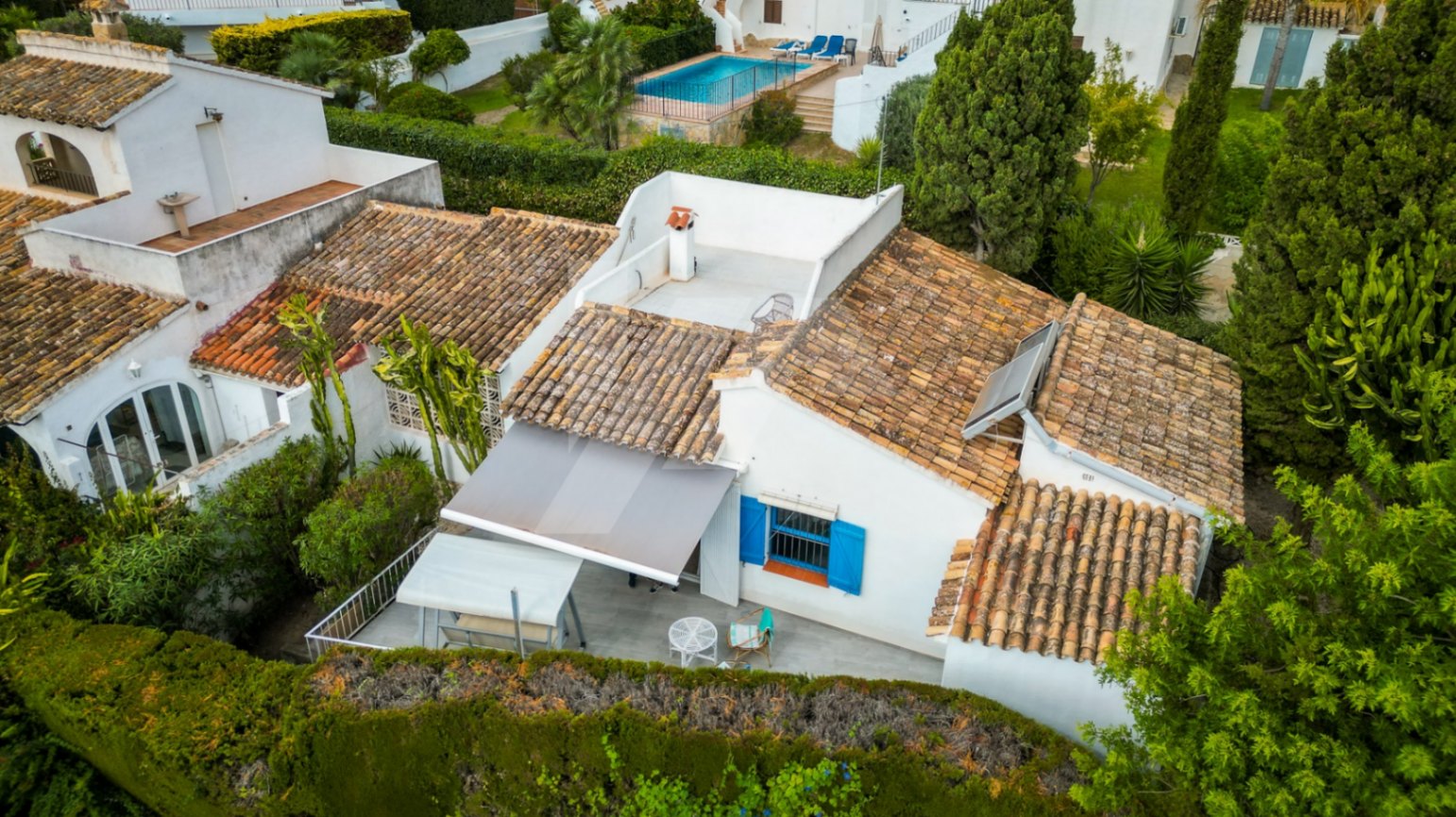 Bungalow avec vue sur la mer à vendre à Pla del Mar, Moraira