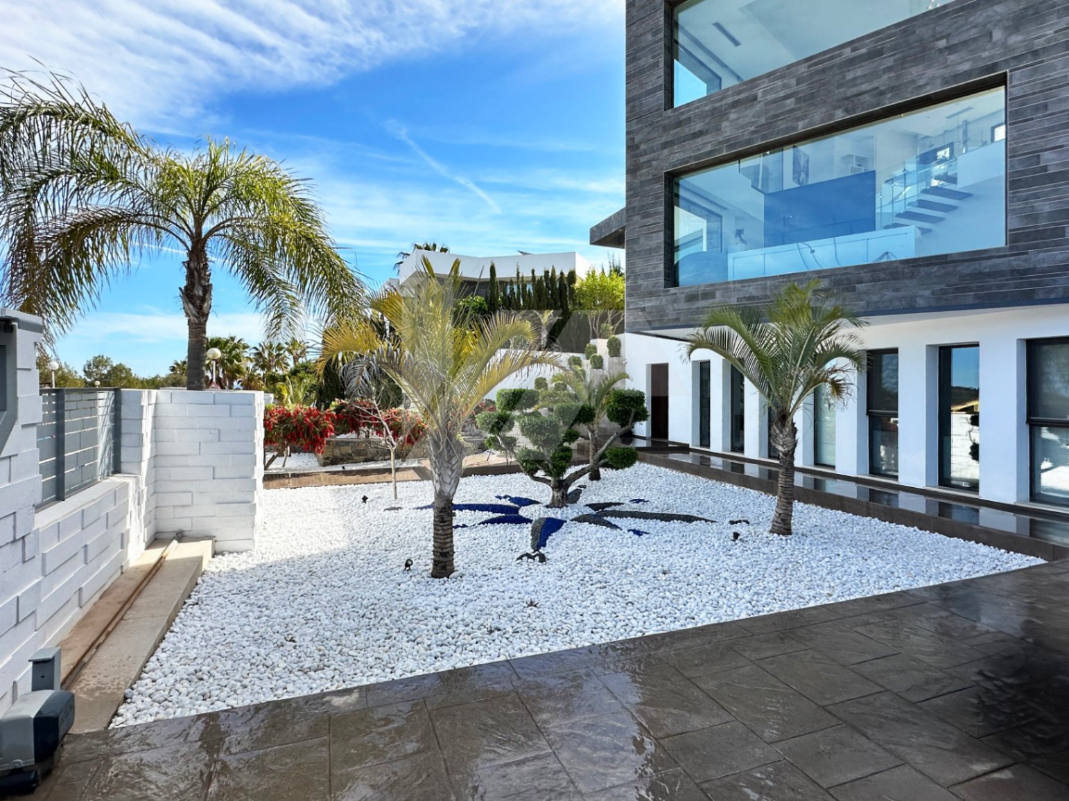 Villa de luxe à vendre à Jávea avec vue sur la mer et la montagne. Costa Blanca.