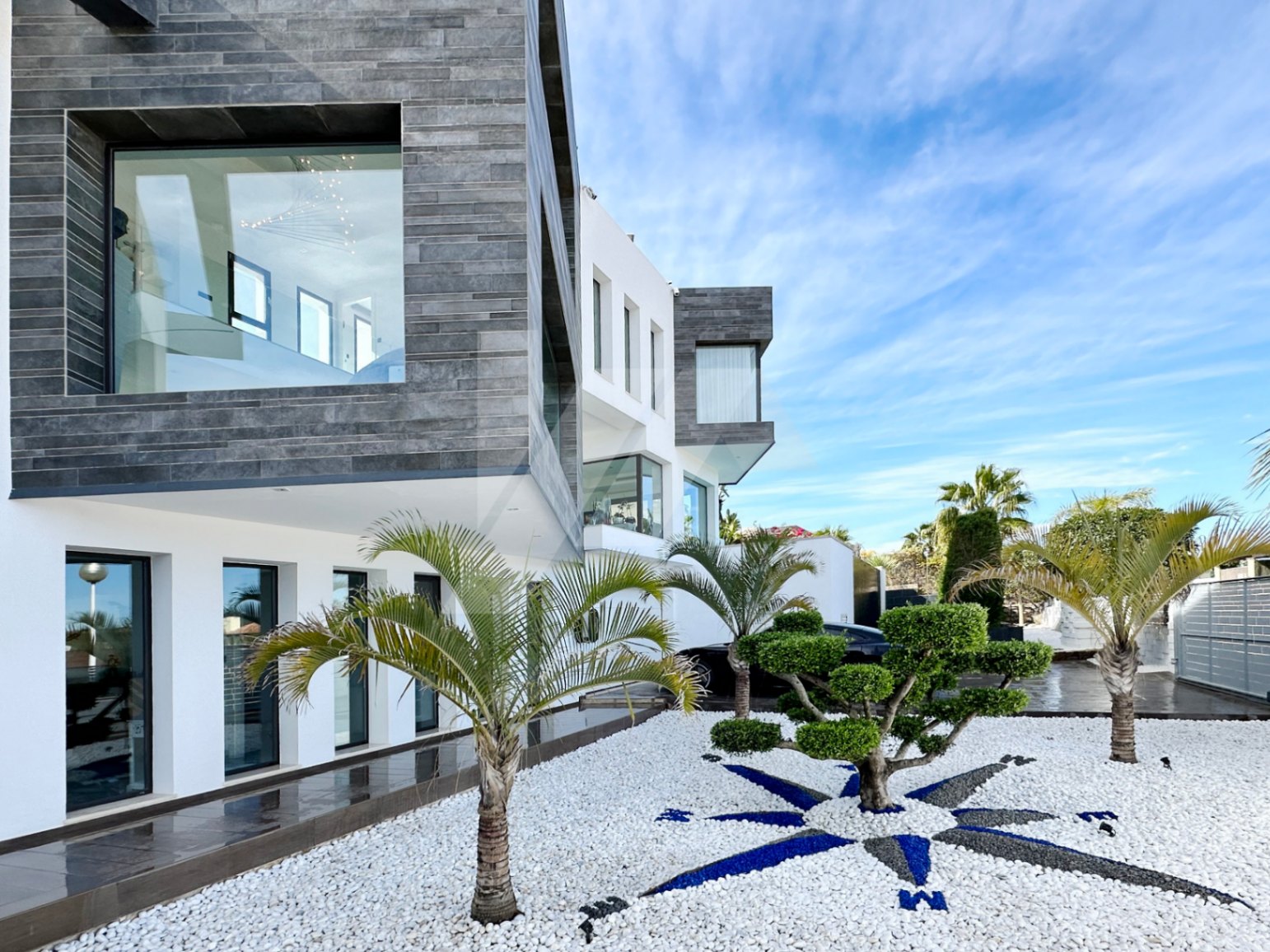 Villa de luxe à vendre à Jávea avec vue sur la mer et la montagne. Costa Blanca.