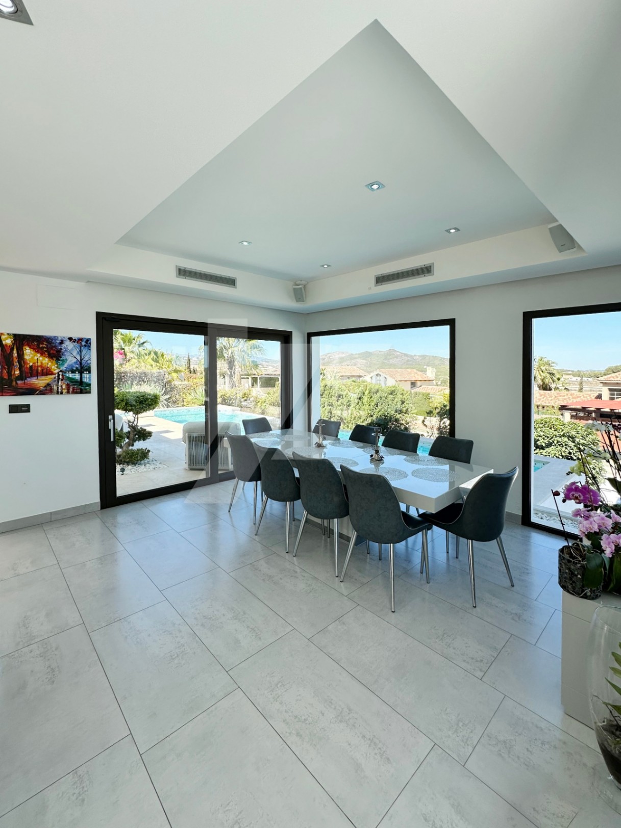 Villa de luxe à vendre à Jávea avec vue sur la mer et la montagne. Costa Blanca.
