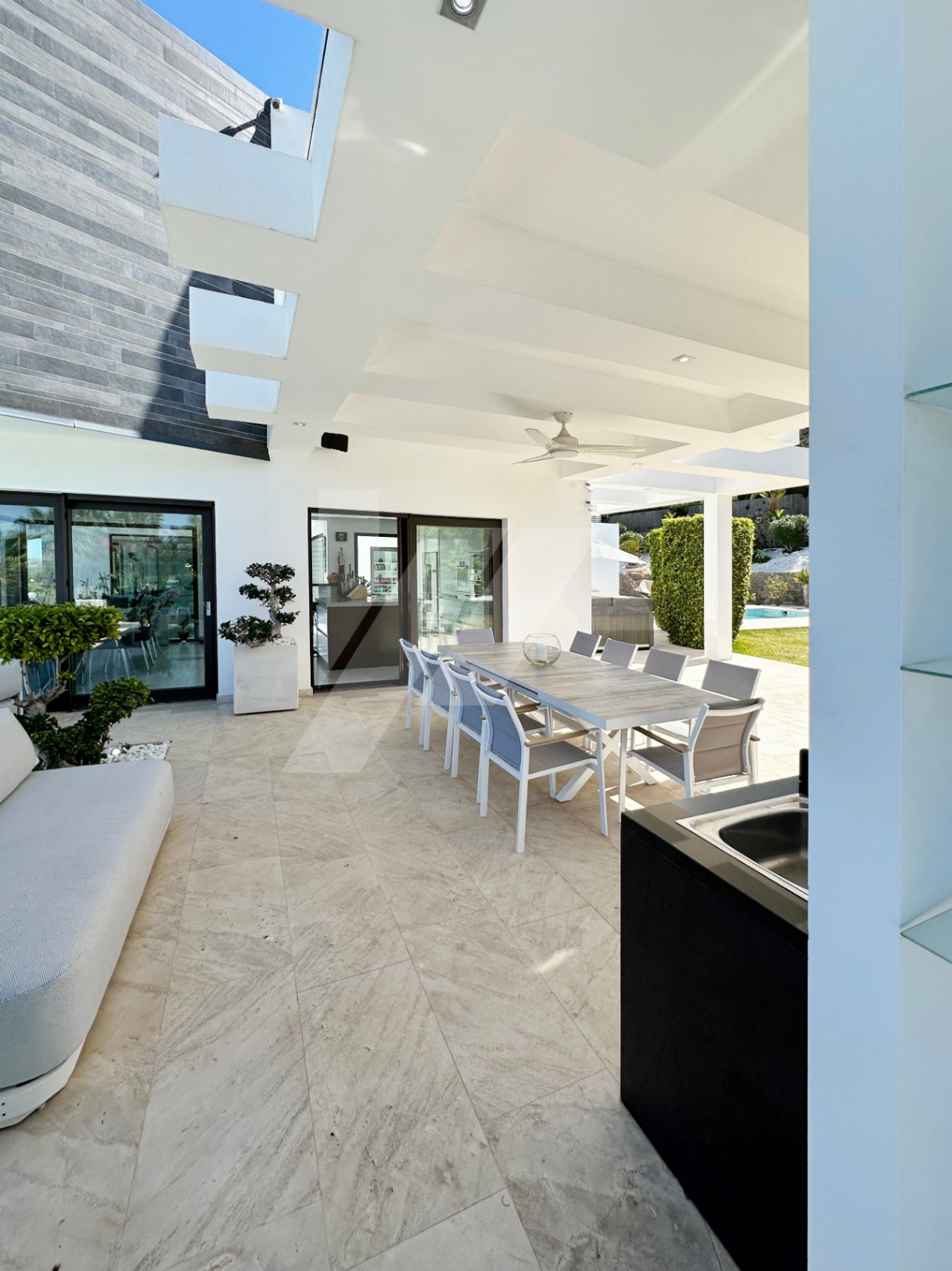 Villa de luxe à vendre à Jávea avec vue sur la mer et la montagne. Costa Blanca.