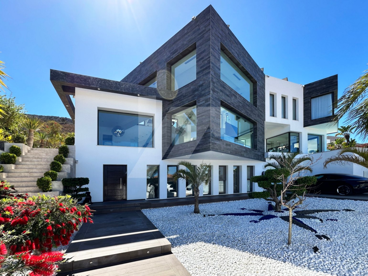 Villa de luxe à vendre à Jávea avec vue sur la mer et la montagne. Costa Blanca.