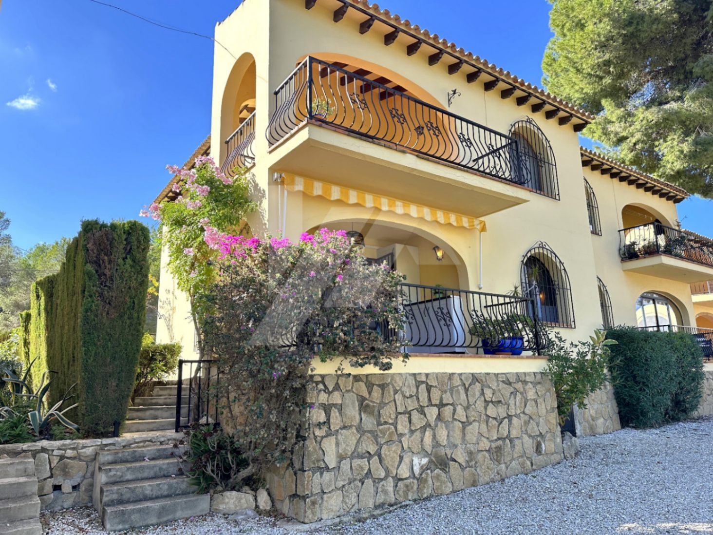 Appartment à vendre à Moraira, côte blanche.