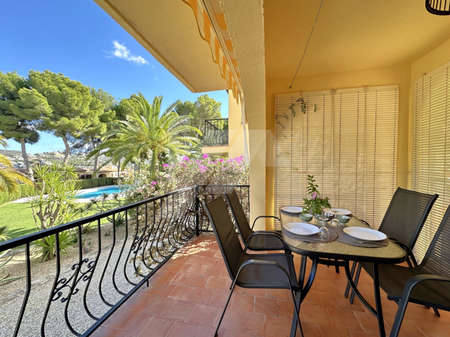 Appartment à vendre à Moraira, côte blanche.