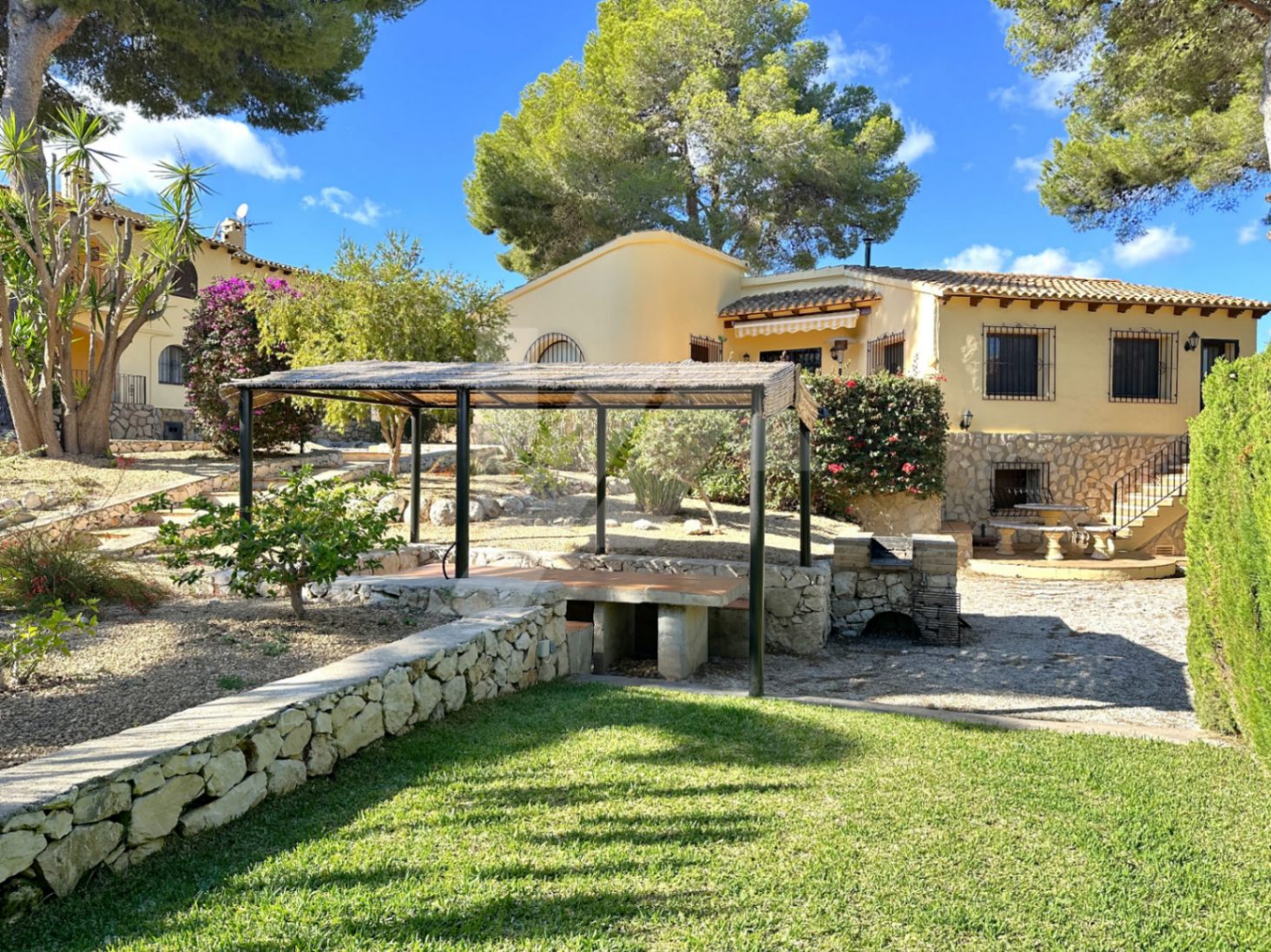 Appartment à vendre à Moraira, côte blanche.