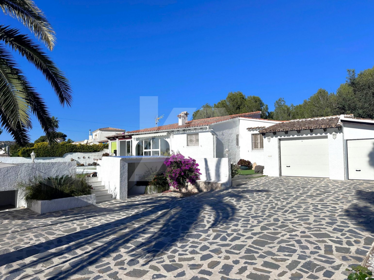 Villa avec vue sur la mer à vendre à Moraira, Costa Blanca.