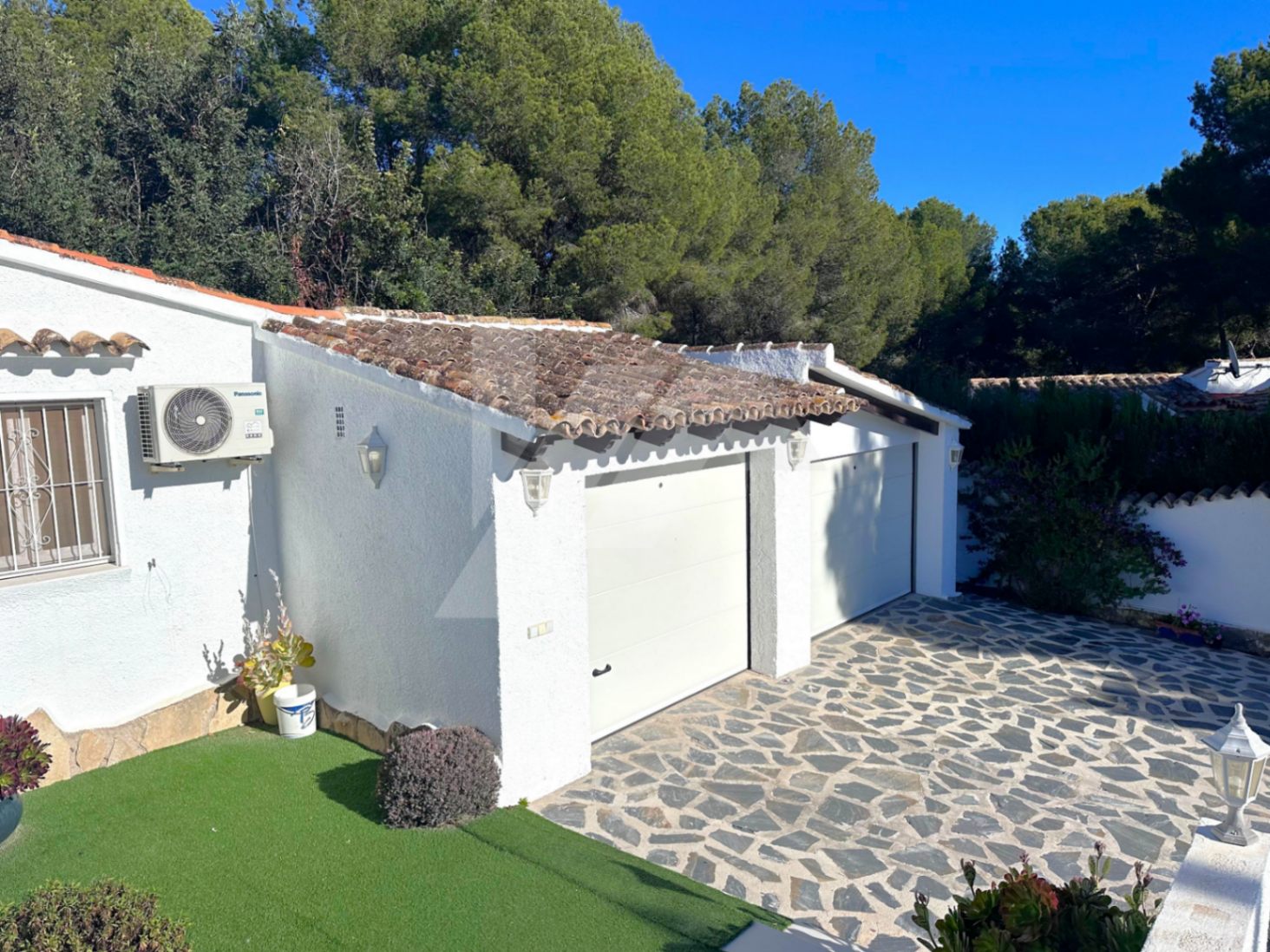 Villa avec vue sur la mer à vendre à Moraira, Costa Blanca.