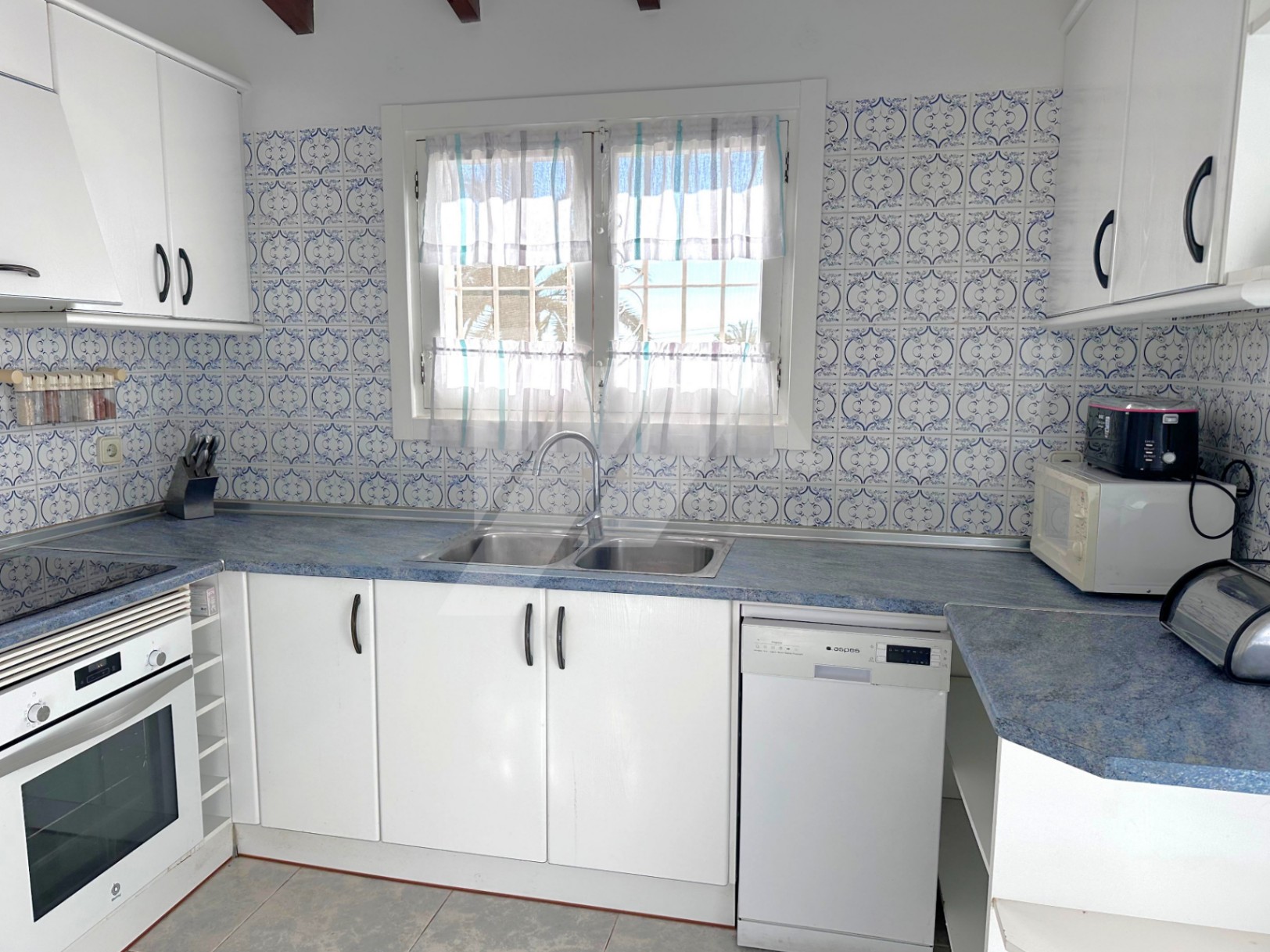 Villa avec vue sur la mer à vendre à Moraira, Costa Blanca.