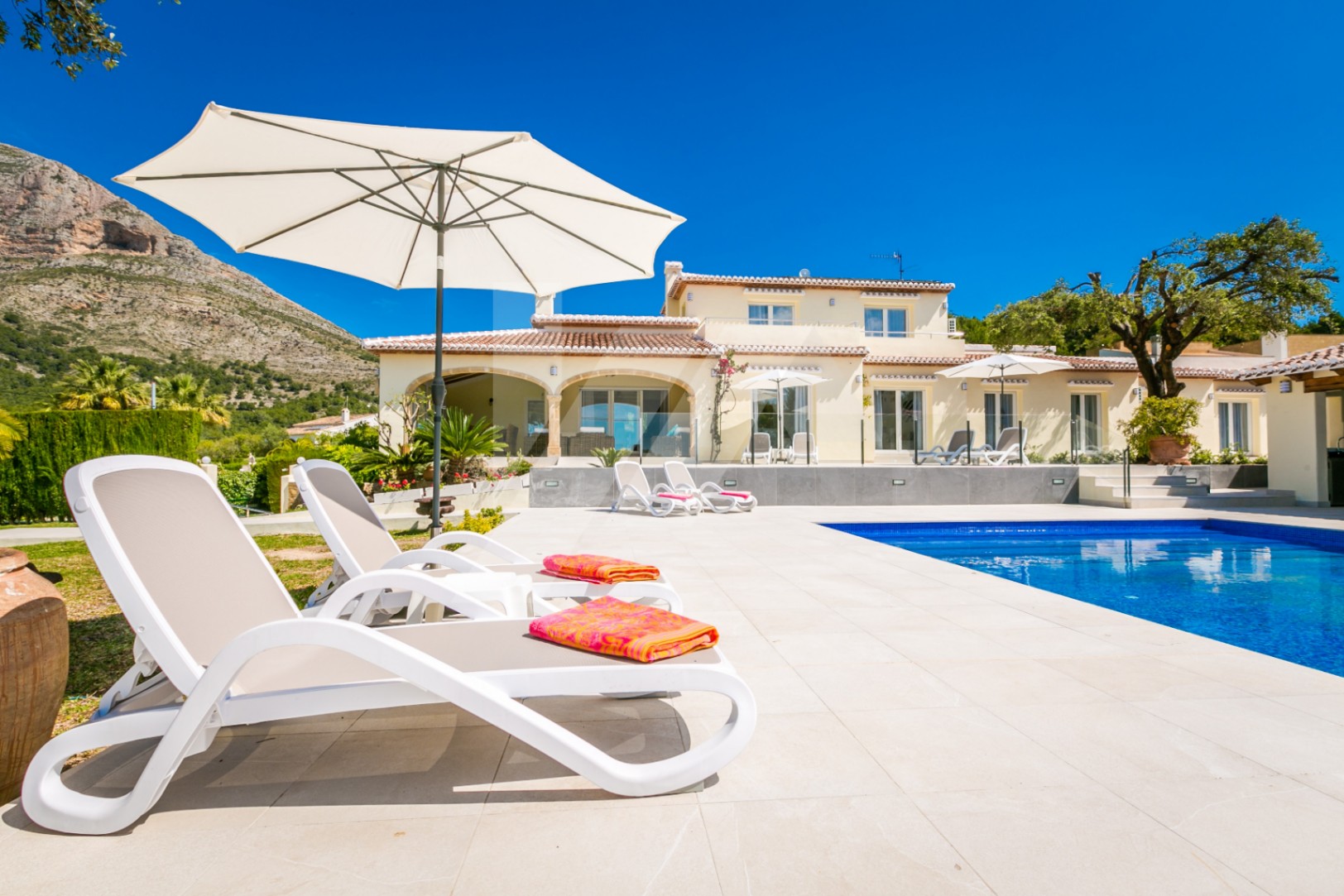 Villa de Luxe Exclusive à vendre à Jávea, Costa Blanca.