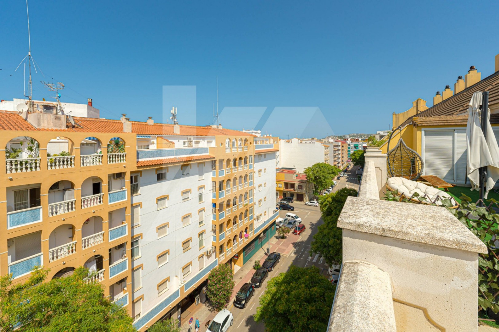 Appartement en attique avec piscine à vendre à Denia, Costa Blanca.