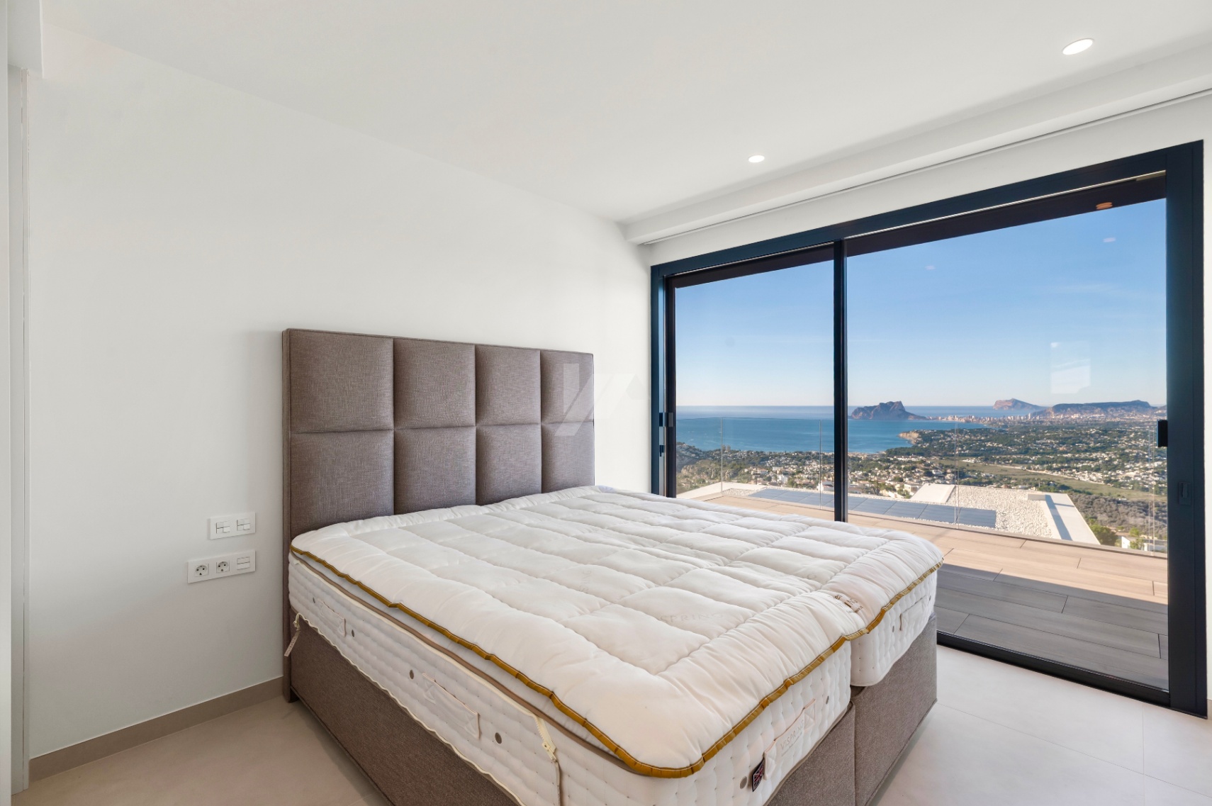 Villa de Luxe Exclusive avec vue sur la mer à vendre à Benitachell, Costa Blanca.