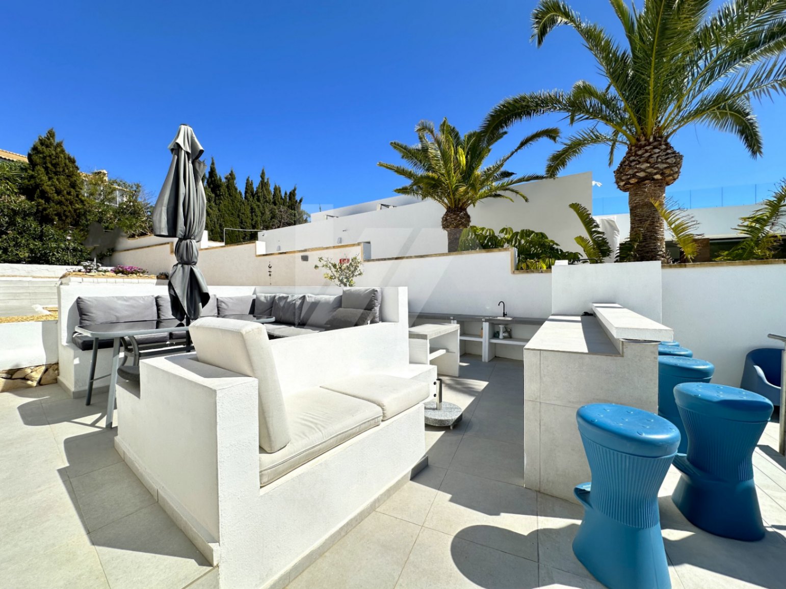 Villa avec vue sur la mer à vendre à Moraira, Costa Blanca.