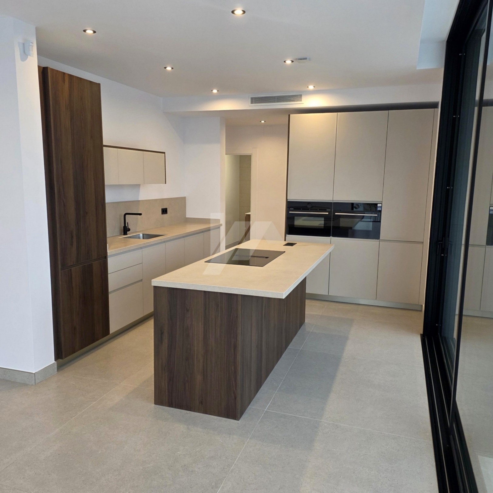 Villa moderne à vendre à Calpe, Costa Blanca.
