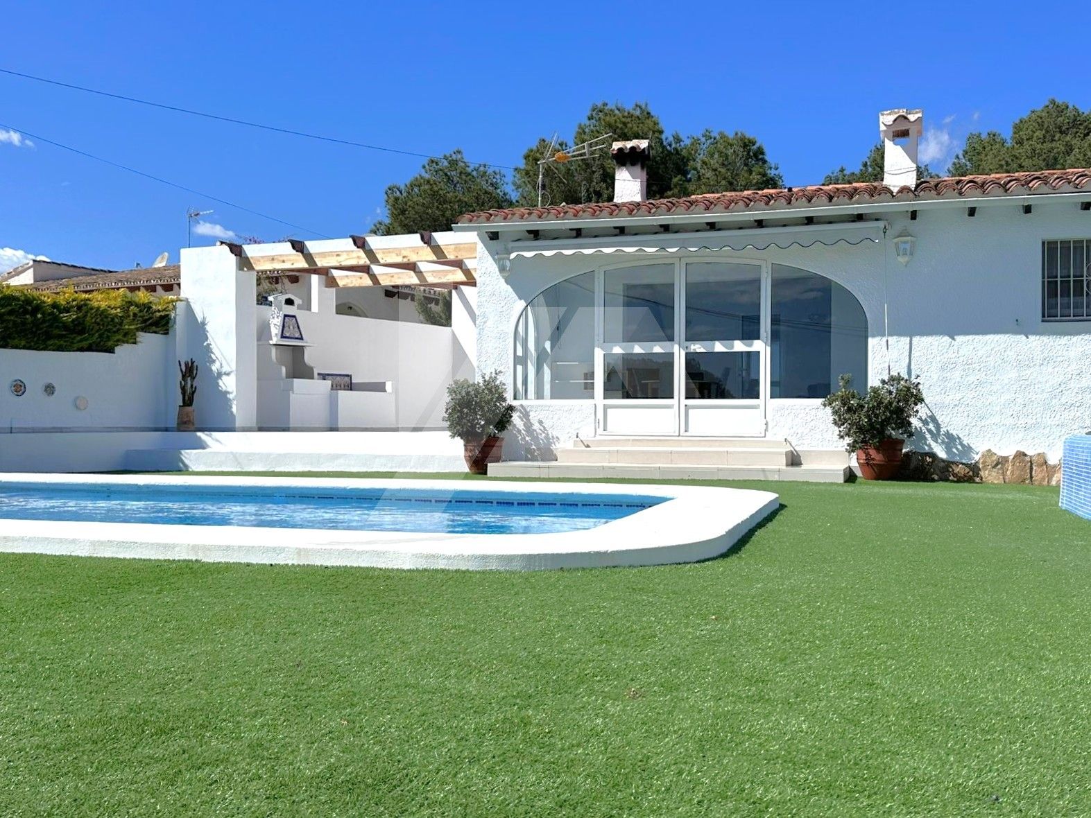 Villa avec vue sur la mer à vendre à Moraira, Costa Blanca.