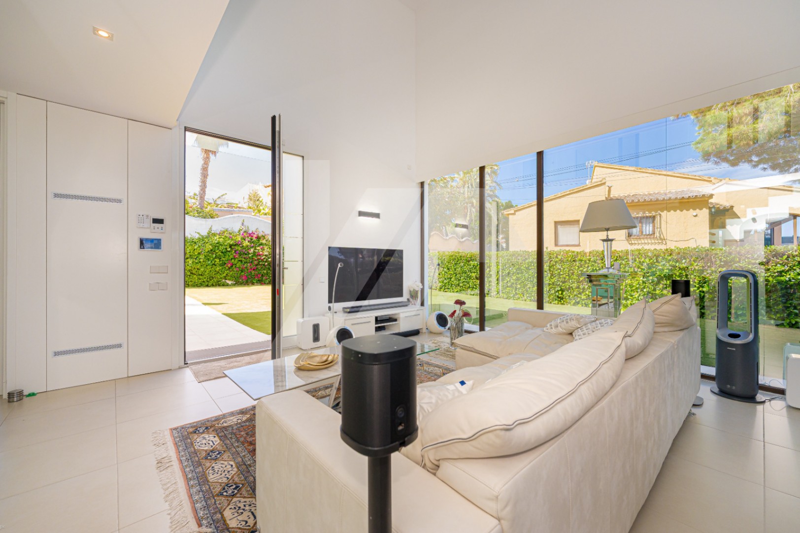 Villa moderne à vendre à Moraira avec vue sur la mer, Costa Blanca.