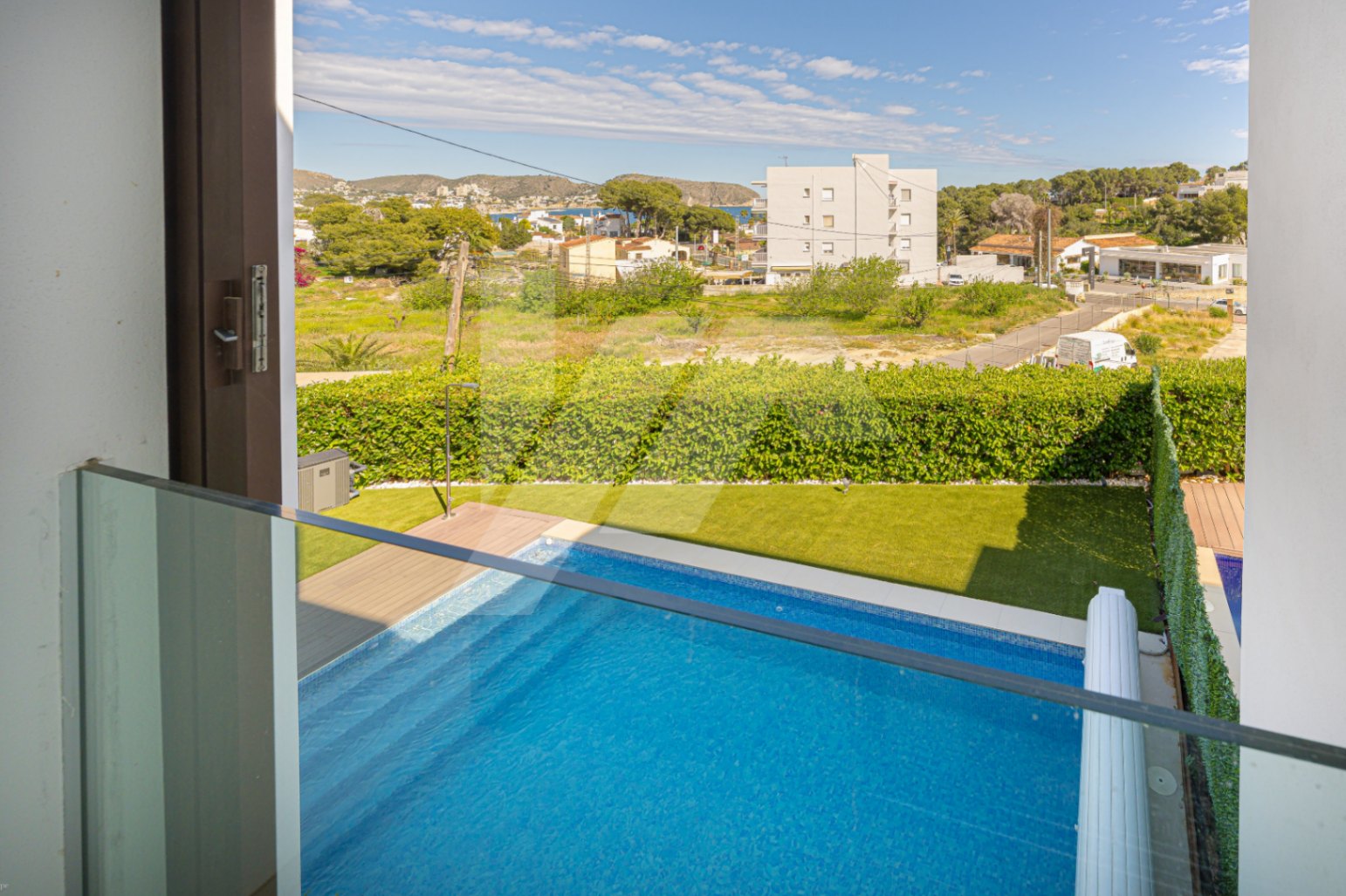 Villa moderne à vendre à Moraira avec vue sur la mer, Costa Blanca.