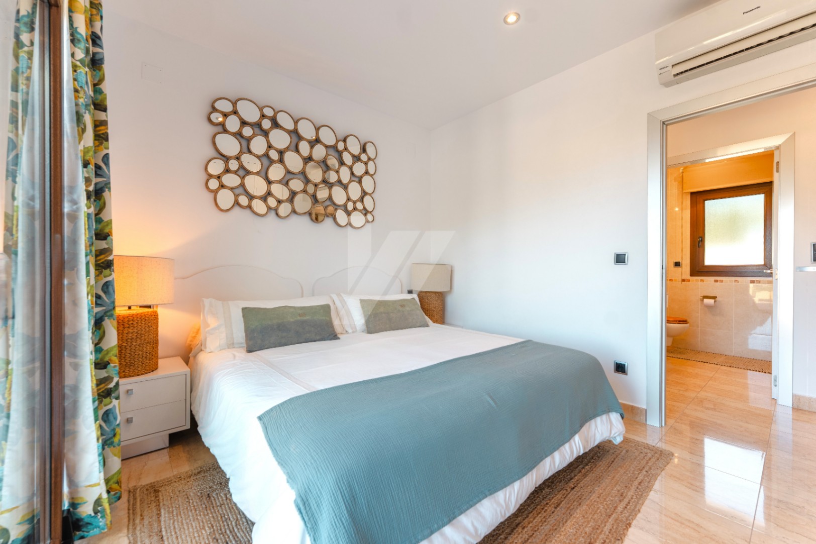 Villa de style ibicenco à vendre à Moraira, Costa Blanca.