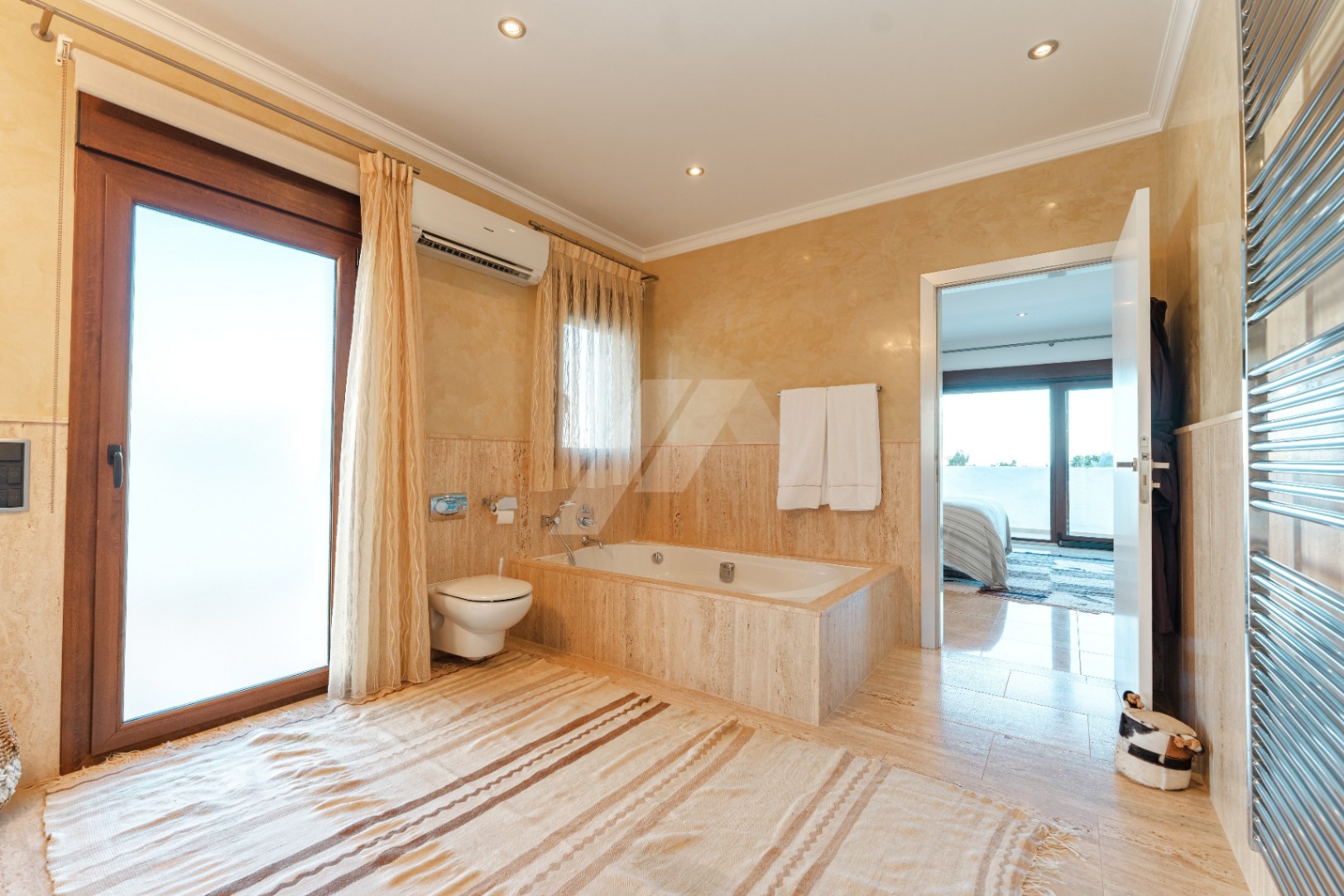 Villa de style ibicenco à vendre à Moraira, Costa Blanca.