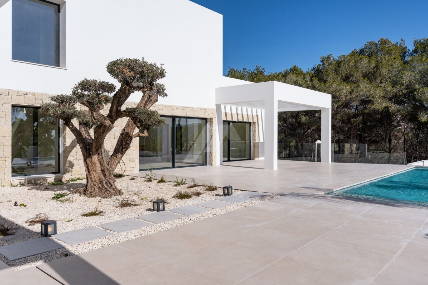 Villa de luxe avec vue sur la mer à vendre à Moraira, Costa Blanca.