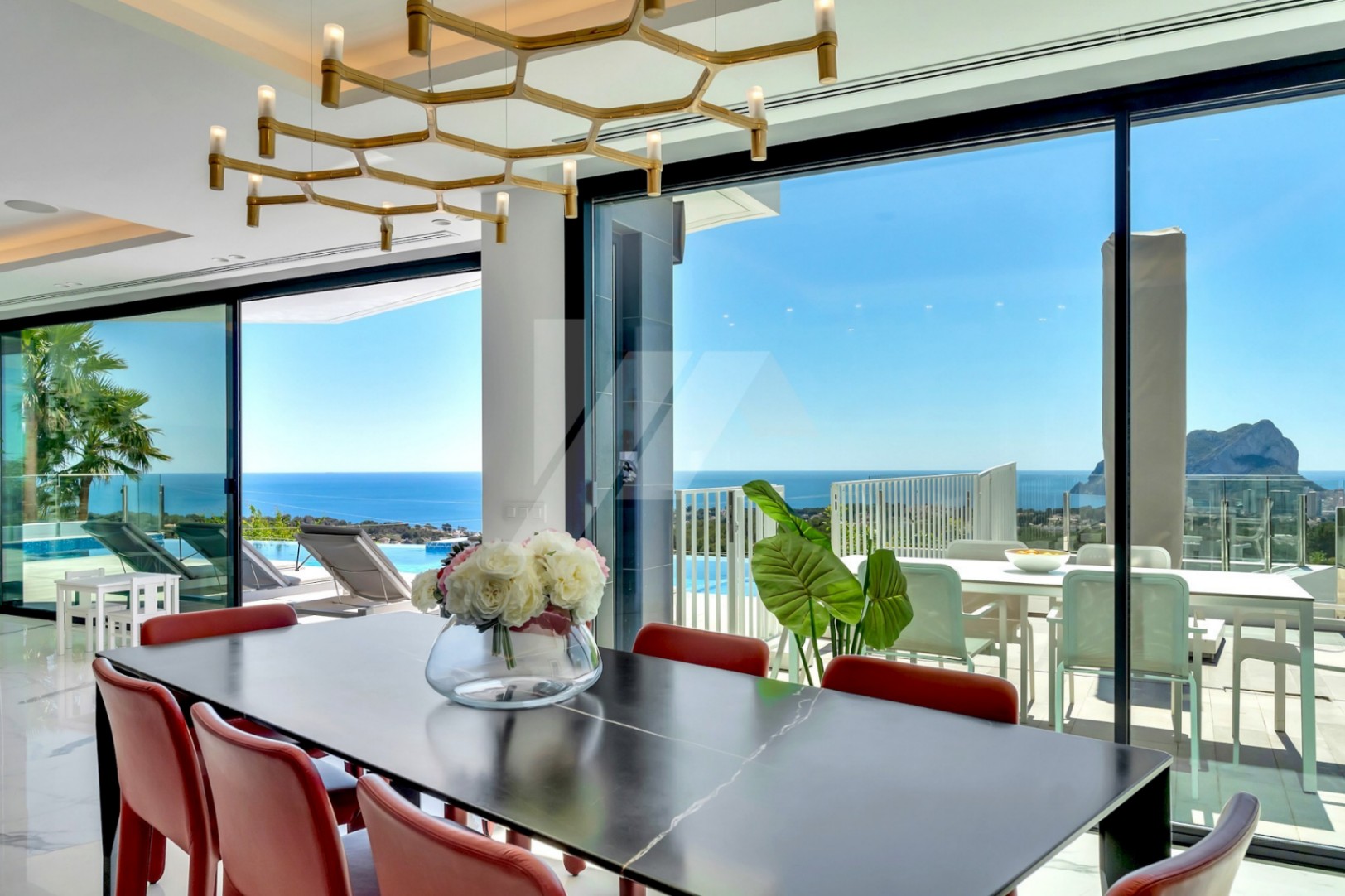 Villa de luxe avec vue panoramique sur la mer à vendre à Benissa, Costa Blanca.