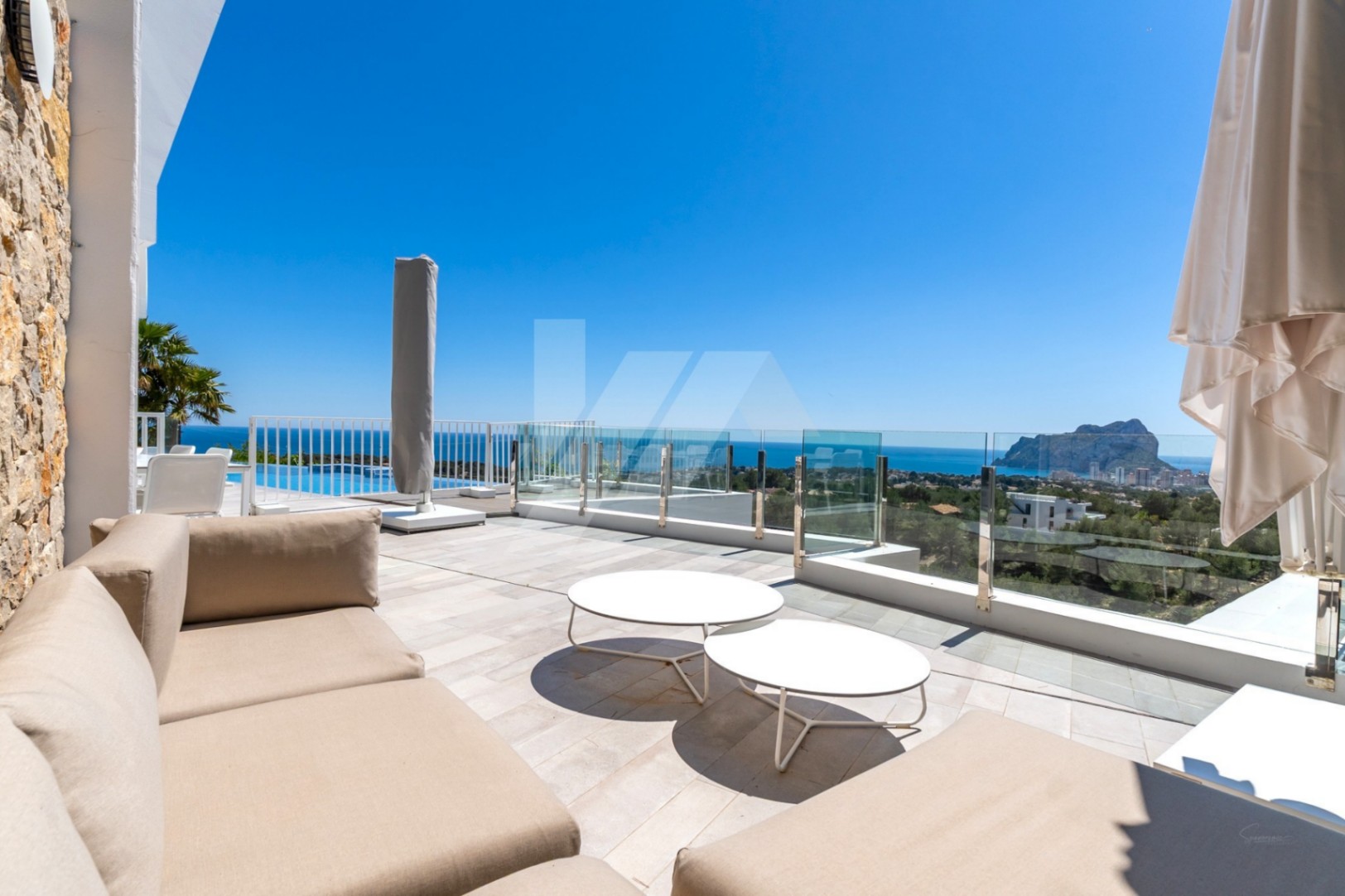 Villa de luxe avec vue panoramique sur la mer à vendre à Benissa, Costa Blanca.