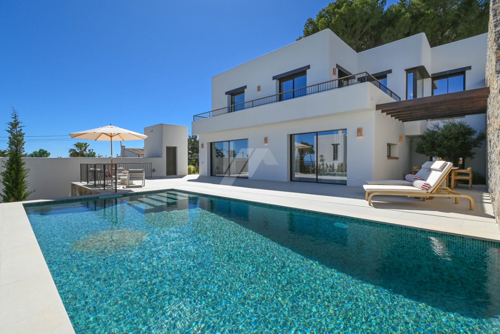 Villa de luxe avec vue sur la mer à vendre à Moraira, Costa Blanca.
