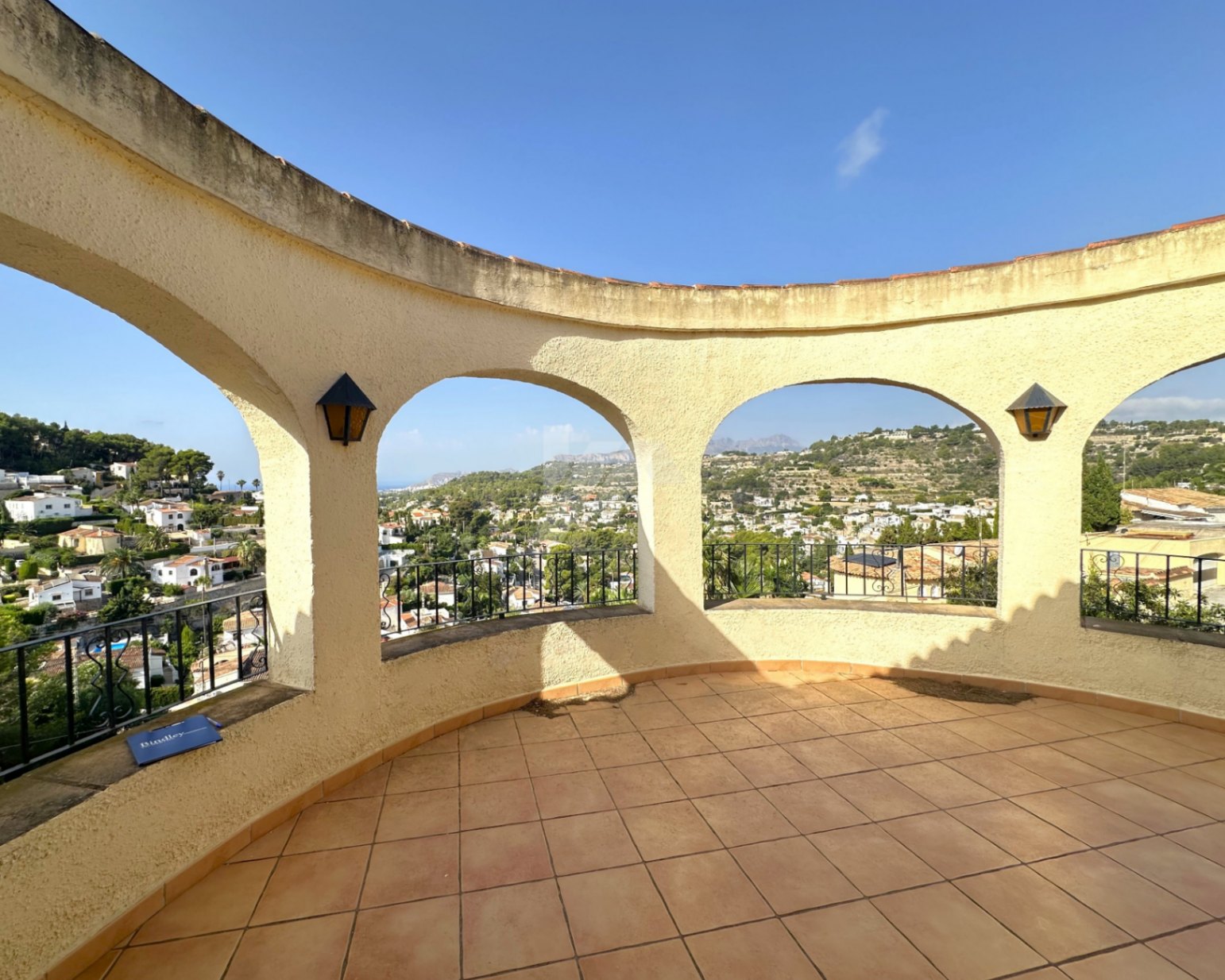 Villa avec vue sur la mer à vendre à Benissa Costa, Costa Blanca.