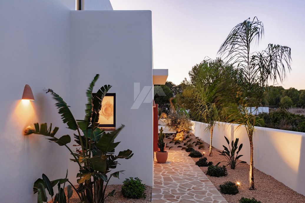 Villa de style Ibiza à vendre à Moraira, Costa Blanca.