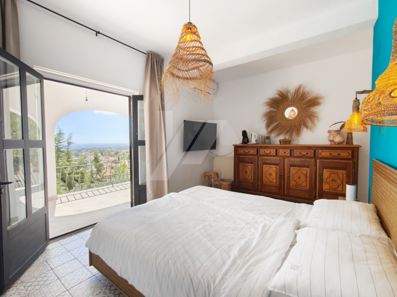 Villa de luxe exclusive avec vue panoramique sur la mer Méditerranée à Moraira, Costa Blanca.