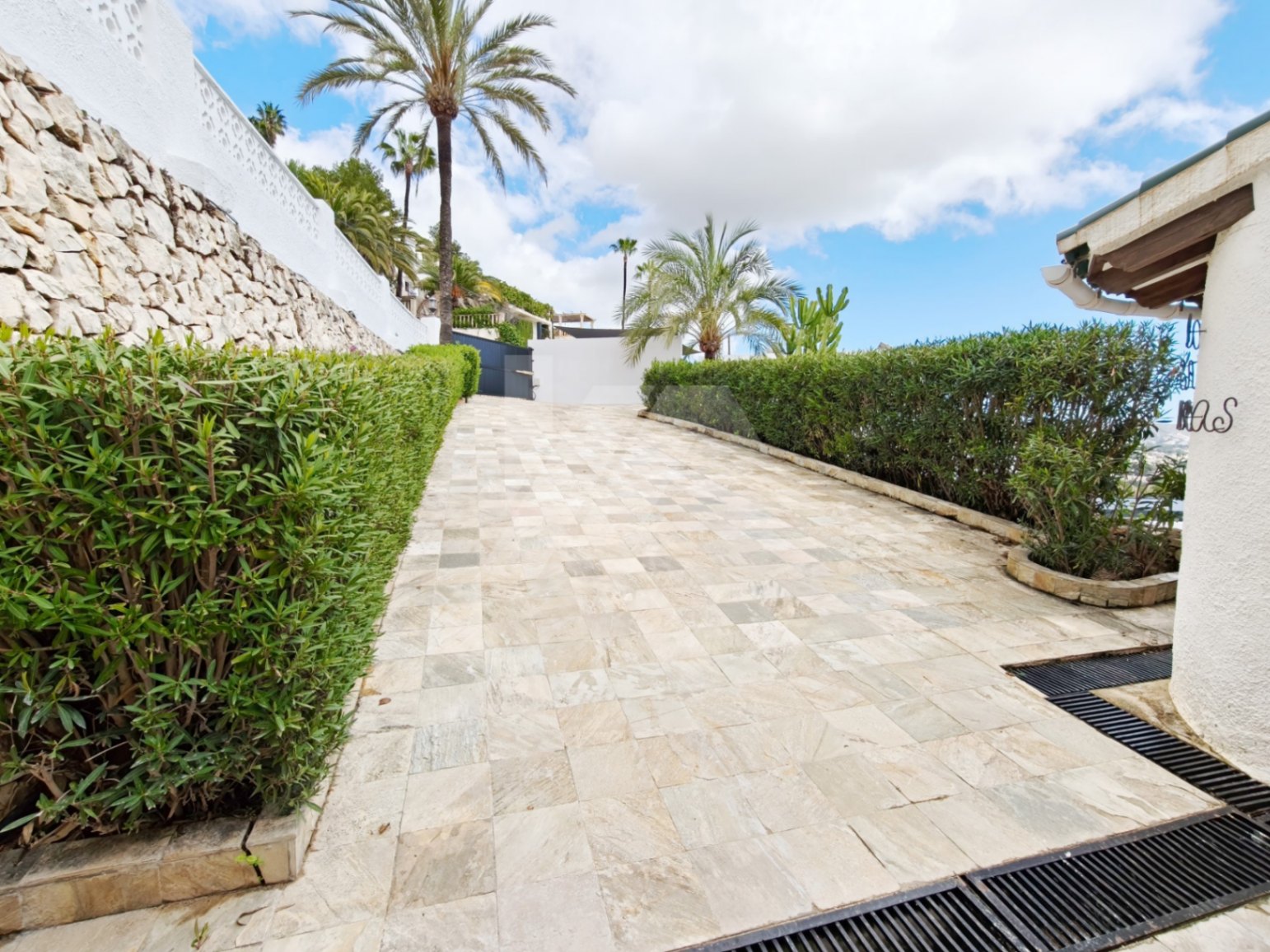 Villa de luxe exclusive avec vue panoramique sur la mer Méditerranée à Moraira, Costa Blanca.