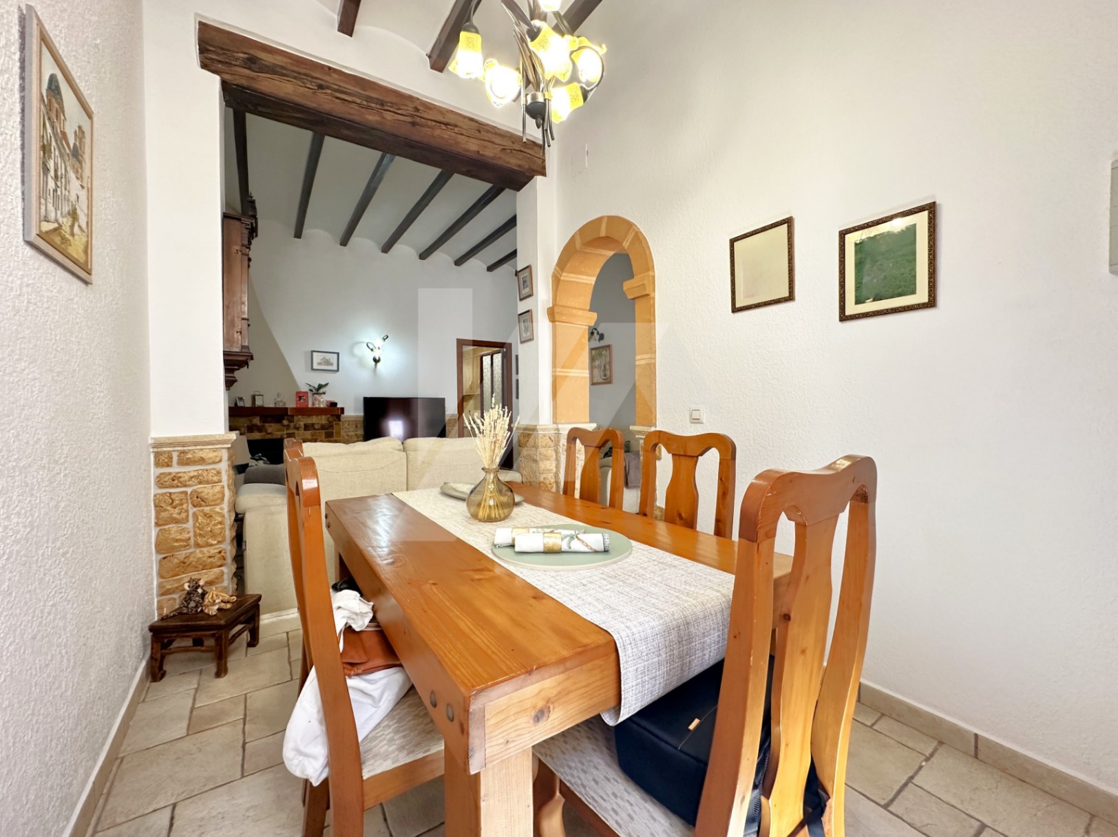 Maison à vendre avec caractère dans le centre historique de Teulada.