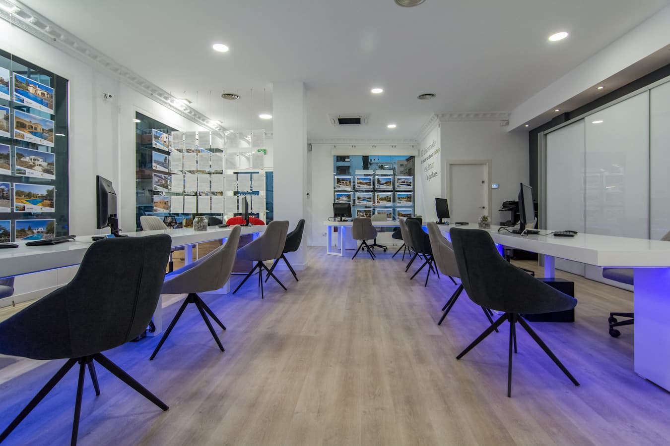 Bindley Properties: Experts du marché immobilier de Moraira