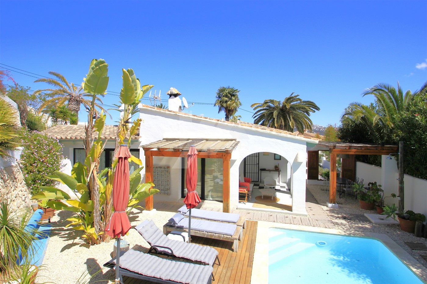 Villa de style Ibizan à vendre à Moraira, Costa Blanca, Espagne.